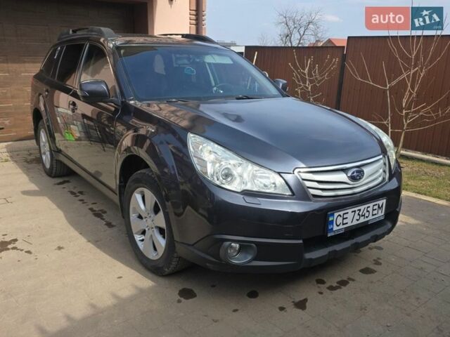 Коричневий Субару Аутбек, об'ємом двигуна 2.46 л та пробігом 265 тис. км за 10000 $, фото 1 на Automoto.ua