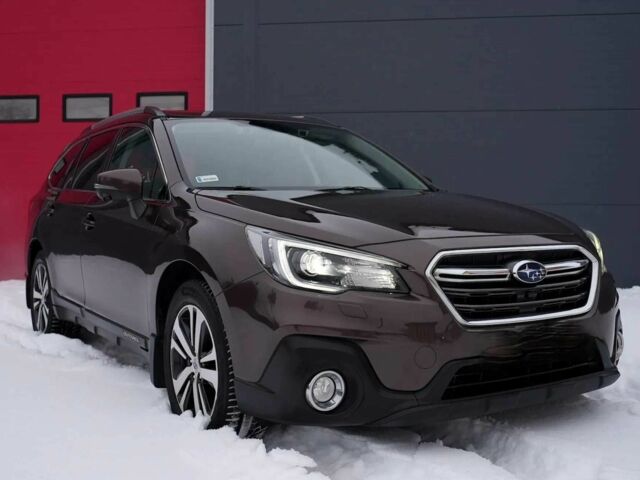 Коричневый Субару Аутбек, объемом двигателя 2.5 л и пробегом 100 тыс. км за 13200 $, фото 1 на Automoto.ua