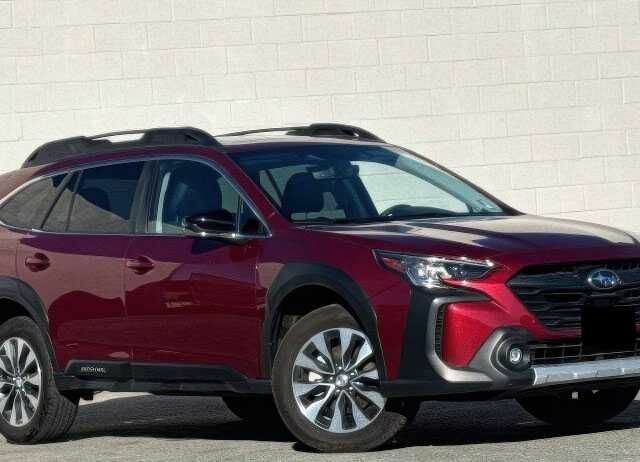 Червоний Субару Аутбек, об'ємом двигуна 2.4 л та пробігом 20 тис. км за 21000 $, фото 1 на Automoto.ua