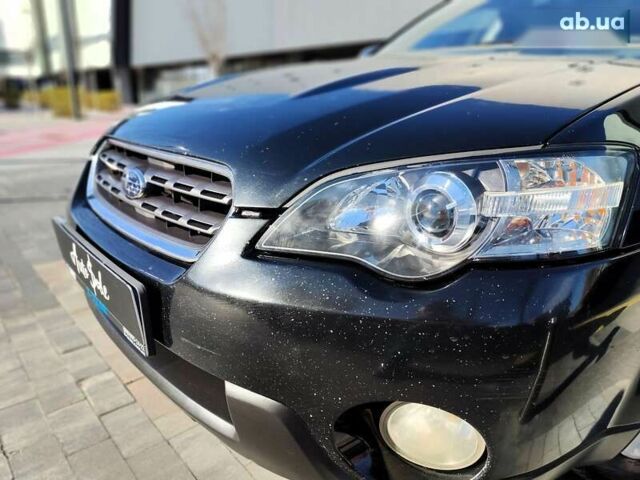 Субару Аутбек, об'ємом двигуна 3 л та пробігом 243 тис. км за 5990 $, фото 1 на Automoto.ua