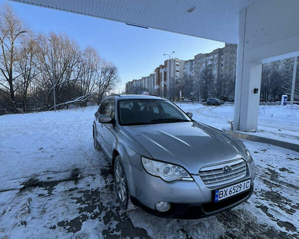 Серый Субару Аутбек, объемом двигателя 2.46 л и пробегом 362 тыс. км за 4350 $, фото 1 на Automoto.ua