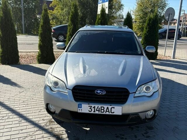 Сірий Субару Аутбек, об'ємом двигуна 2.5 л та пробігом 257 тис. км за 6700 $, фото 1 на Automoto.ua
