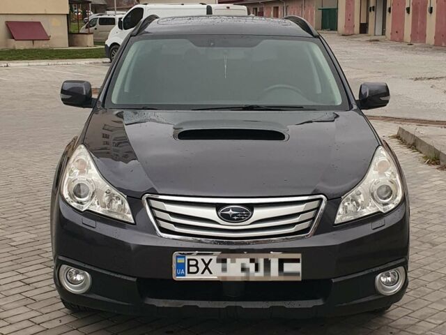 Сірий Субару Аутбек, об'ємом двигуна 2 л та пробігом 255 тис. км за 8500 $, фото 1 на Automoto.ua