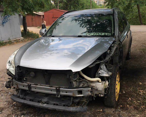 Сірий Субару Аутбек, об'ємом двигуна 2.46 л та пробігом 220 тис. км за 9000 $, фото 1 на Automoto.ua