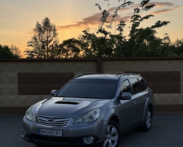 Сірий Субару Аутбек, об'ємом двигуна 2 л та пробігом 250 тис. км за 8000 $, фото 1 на Automoto.ua