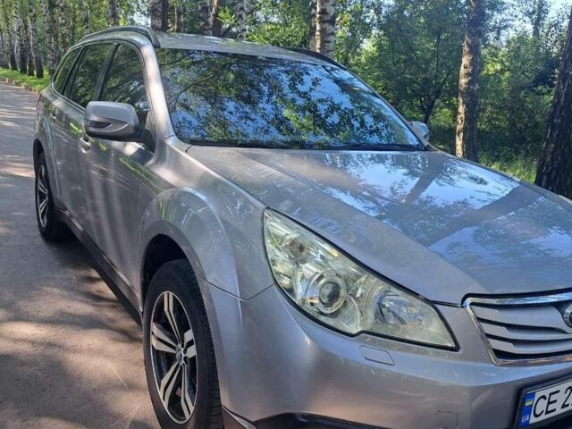 Серый Субару Аутбек, объемом двигателя 2 л и пробегом 250 тыс. км за 8500 $, фото 1 на Automoto.ua