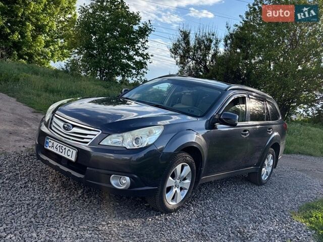 Сірий Субару Аутбек, об'ємом двигуна 2.46 л та пробігом 225 тис. км за 9350 $, фото 1 на Automoto.ua
