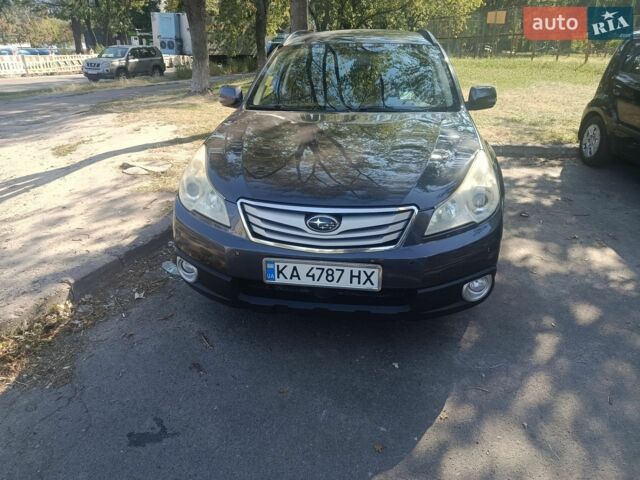 Сірий Субару Аутбек, об'ємом двигуна 2.46 л та пробігом 223 тис. км за 7500 $, фото 1 на Automoto.ua