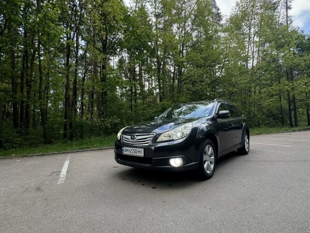 Сірий Субару Аутбек, об'ємом двигуна 2.5 л та пробігом 200 тис. км за 9300 $, фото 1 на Automoto.ua