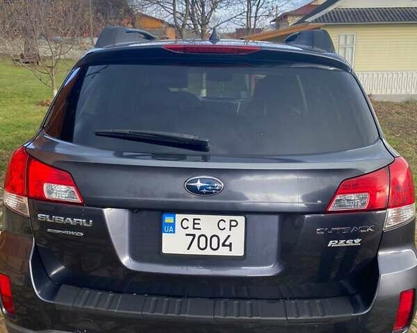 Серый Субару Аутбек, объемом двигателя 2.46 л и пробегом 180 тыс. км за 8700 $, фото 1 на Automoto.ua