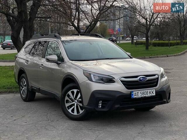 Сірий Субару Аутбек, об'ємом двигуна 2.5 л та пробігом 170 тис. км за 19700 $, фото 1 на Automoto.ua