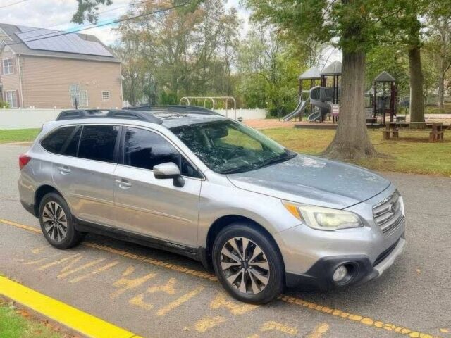 Серый Субару Аутбек, объемом двигателя 3.6 л и пробегом 73 тыс. км за 11000 $, фото 1 на Automoto.ua