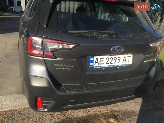 Серый Субару Аутбек, объемом двигателя 2.46 л и пробегом 43 тыс. км за 28700 $, фото 1 на Automoto.ua