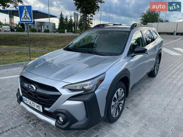 Сірий Субару Аутбек, об'ємом двигуна 2.5 л та пробігом 29 тис. км за 30500 $, фото 1 на Automoto.ua