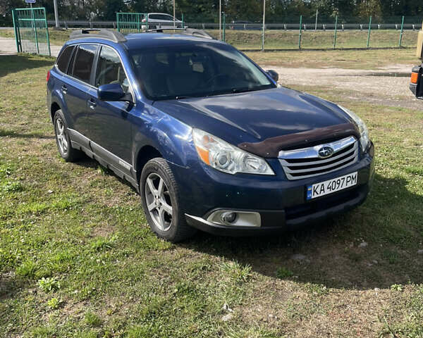 Синій Субару Аутбек, об'ємом двигуна 2.46 л та пробігом 274 тис. км за 7300 $, фото 1 на Automoto.ua