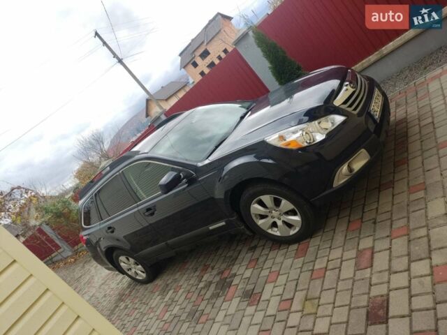 Синій Субару Аутбек, об'ємом двигуна 2.5 л та пробігом 330 тис. км за 8200 $, фото 1 на Automoto.ua