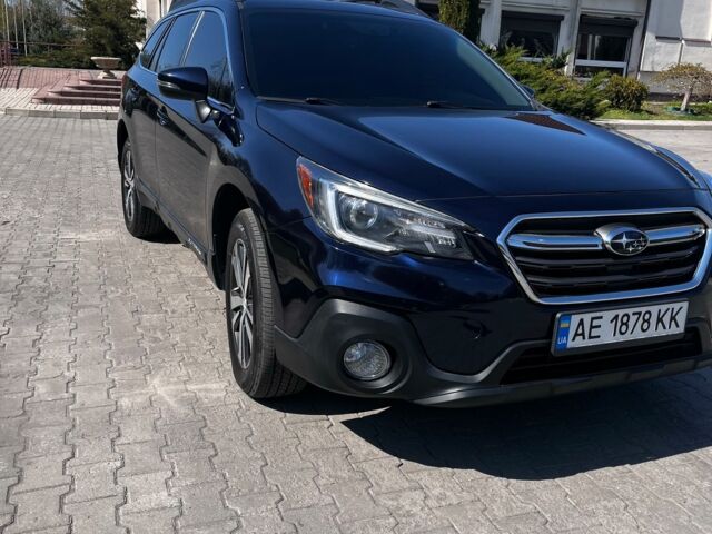 Синий Субару Аутбек, объемом двигателя 3.6 л и пробегом 143 тыс. км за 17500 $, фото 1 на Automoto.ua