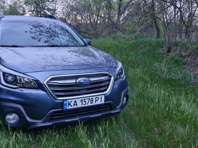 Синий Субару Аутбек, объемом двигателя 2.5 л и пробегом 113 тыс. км за 16750 $, фото 1 на Automoto.ua