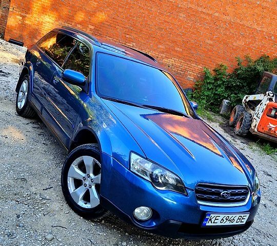Синий Субару Аутбек, объемом двигателя 2.5 л и пробегом 270 тыс. км за 5400 $, фото 1 на Automoto.ua