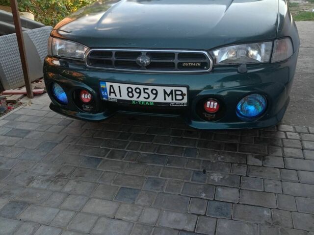 Зеленый Субару Аутбек, объемом двигателя 2.5 л и пробегом 305 тыс. км за 2200 $, фото 1 на Automoto.ua