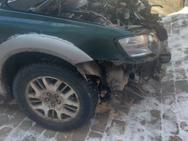 Зелений Субару Аутбек, об'ємом двигуна 2.5 л та пробігом 361 тис. км за 2000 $, фото 1 на Automoto.ua
