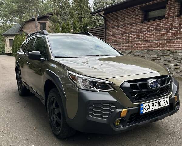Зелений Субару Аутбек, об'ємом двигуна 2.39 л та пробігом 4 тис. км за 31800 $, фото 1 на Automoto.ua