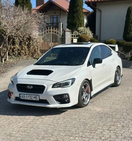 Білий Субару ВРХ, об'ємом двигуна 2 л та пробігом 118 тис. км за 16000 $, фото 1 на Automoto.ua