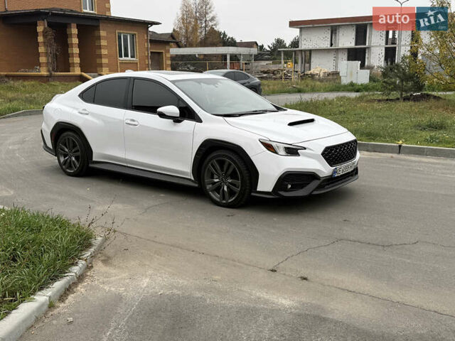 Белый Субару ВРХ, объемом двигателя 2.39 л и пробегом 59 тыс. км за 25000 $, фото 1 на Automoto.ua