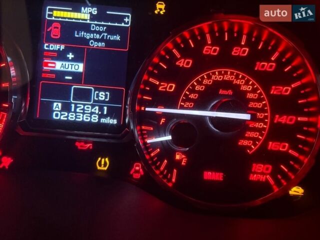 Красный Субару ВРХ, объемом двигателя 2.5 л и пробегом 46 тыс. км за 37000 $, фото 1 на Automoto.ua