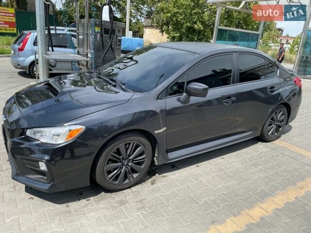 Серый Субару ВРХ, объемом двигателя 2 л и пробегом 135 тыс. км за 17000 $, фото 1 на Automoto.ua