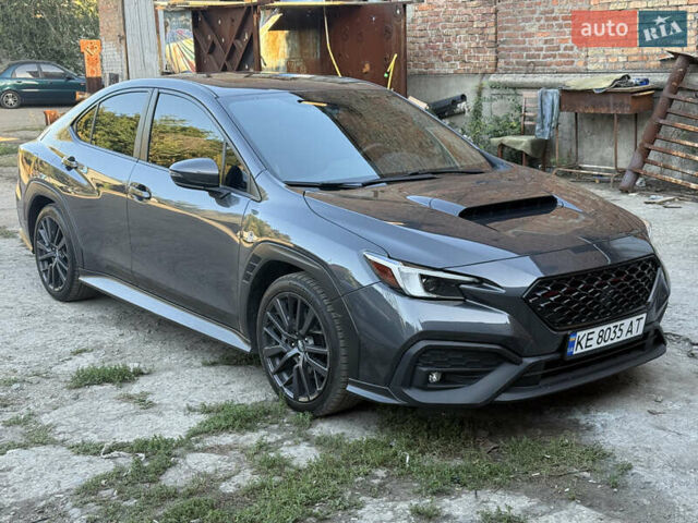 Сірий Субару ВРХ, об'ємом двигуна 2.39 л та пробігом 51 тис. км за 23000 $, фото 1 на Automoto.ua