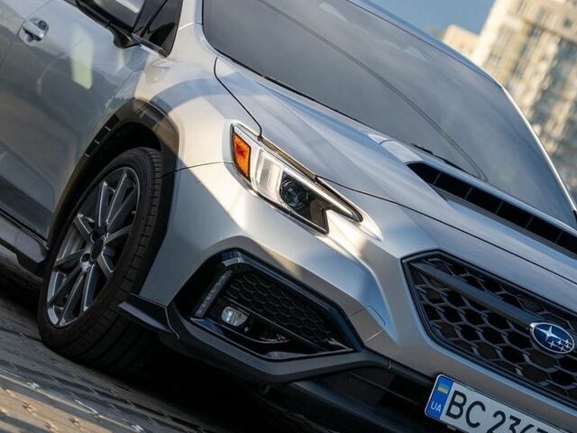 Сірий Субару ВРХ, об'ємом двигуна 2.39 л та пробігом 22 тис. км за 26500 $, фото 1 на Automoto.ua