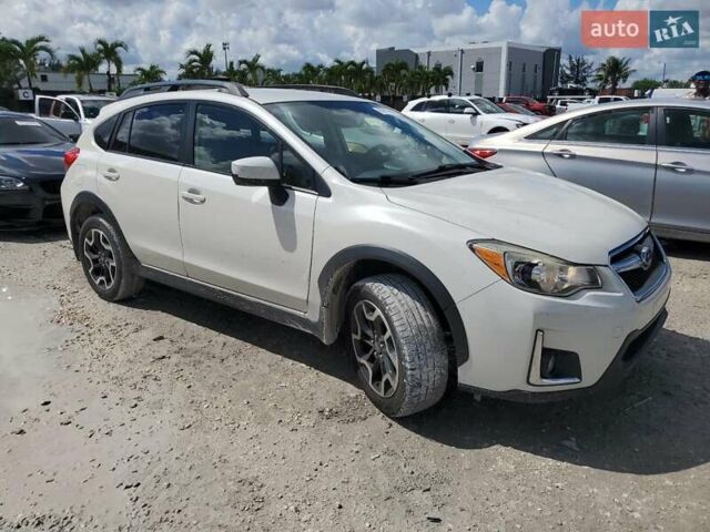 Белый Субару Crosstrek, объемом двигателя 2 л и пробегом 170 тыс. км за 2700 $, фото 1 на Automoto.ua