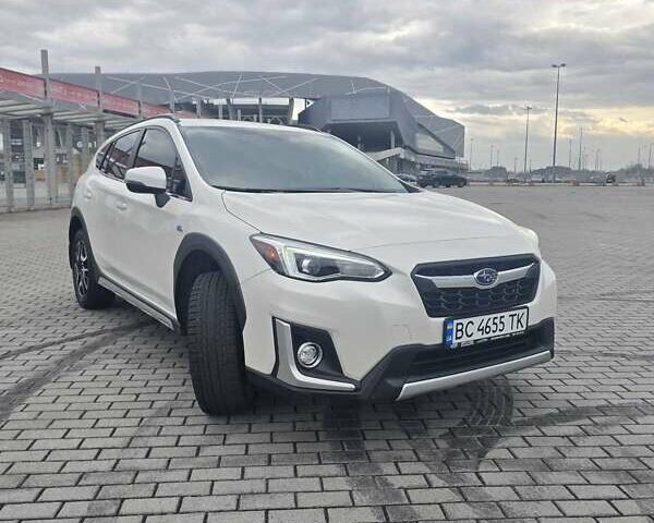 Білий Субару Crosstrek, об'ємом двигуна 2 л та пробігом 68 тис. км за 23990 $, фото 1 на Automoto.ua