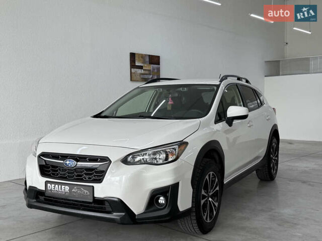 Белый Субару Crosstrek, объемом двигателя 2 л и пробегом 122 тыс. км за 15200 $, фото 1 на Automoto.ua