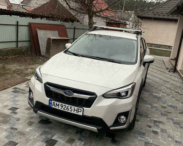 Белый Субару Crosstrek, объемом двигателя 2 л и пробегом 52 тыс. км за 25700 $, фото 1 на Automoto.ua