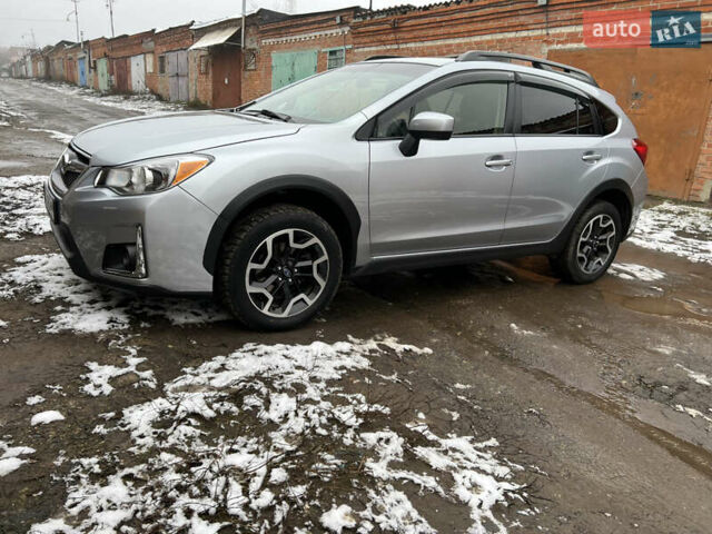 Серый Субару Crosstrek, объемом двигателя 2 л и пробегом 72 тыс. км за 13000 $, фото 1 на Automoto.ua