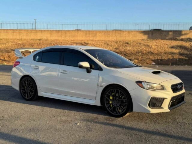 Білий Субару Імпреза ВРХ СТІ, об'ємом двигуна 2.5 л та пробігом 30 тис. км за 6700 $, фото 1 на Automoto.ua