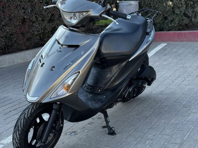 Сузуки Адресс, объемом двигателя 0.13 л и пробегом 0 тыс. км за 1550 $, фото 1 на Automoto.ua