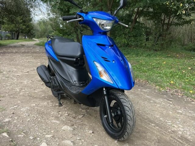 Сузуки Адресс, объемом двигателя 0.13 л и пробегом 0 тыс. км за 1200 $, фото 1 на Automoto.ua