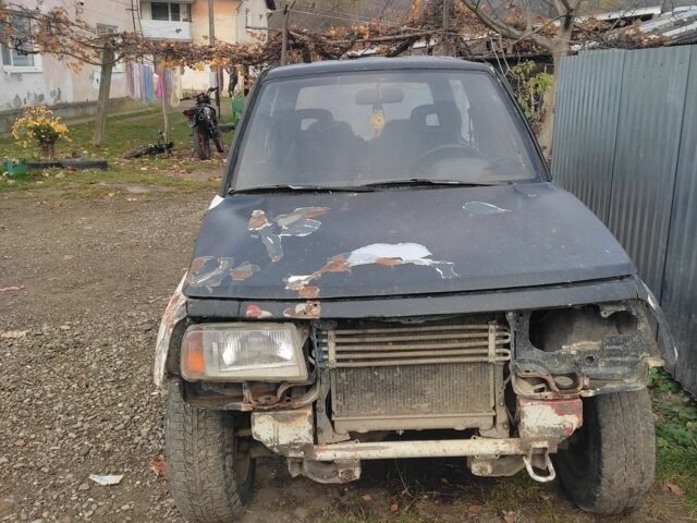 Черный Сузуки Аэрио, объемом двигателя 0 л и пробегом 300 тыс. км за 954 $, фото 1 на Automoto.ua