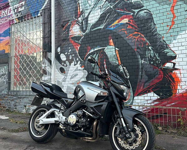 Сузуки Б-Кинг, объемом двигателя 0 л и пробегом 70 тыс. км за 6000 $, фото 1 на Automoto.ua