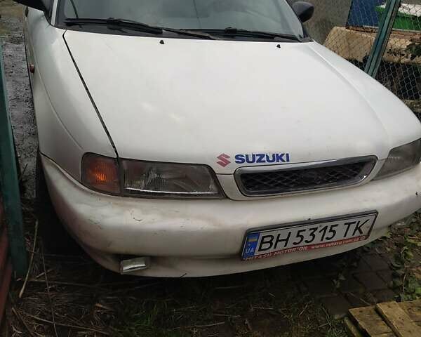 Белый Сузуки Балеро, объемом двигателя 1.6 л и пробегом 260 тыс. км за 2600 $, фото 1 на Automoto.ua