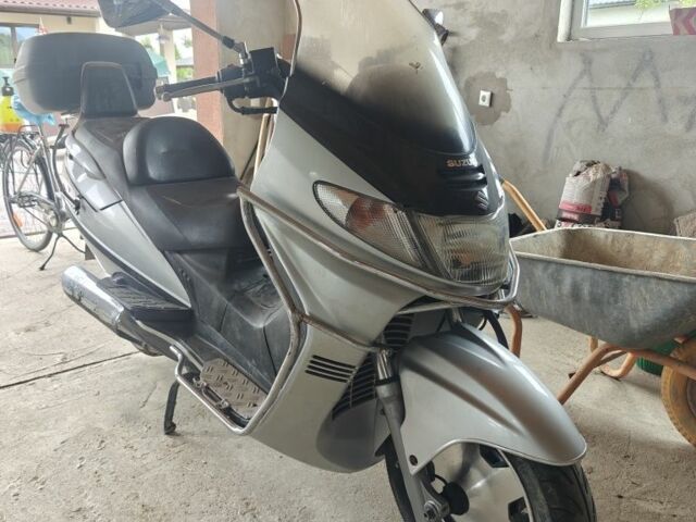 Сузуки Бургман, объемом двигателя 0.4 л и пробегом 0 тыс. км за 1500 $, фото 1 на Automoto.ua