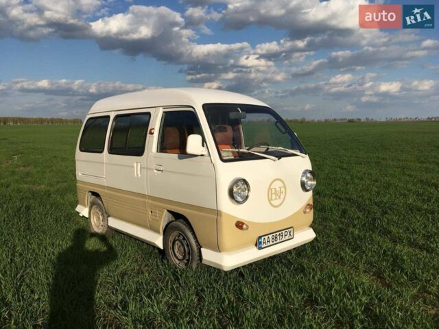 Белый Сузуки Карри, объемом двигателя 0.9 л и пробегом 40 тыс. км за 5300 $, фото 1 на Automoto.ua