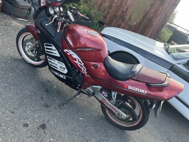 Красный Сузуки Другая, объемом двигателя 0.4 л и пробегом 0 тыс. км за 2300 $, фото 1 на Automoto.ua