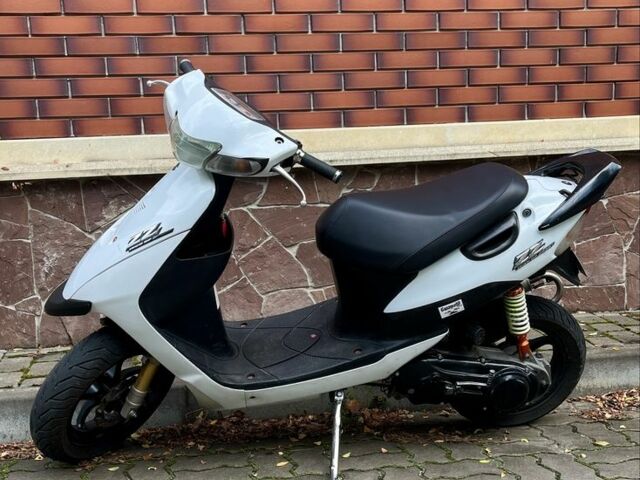 Сузуки Другая, объемом двигателя 72 л и пробегом 0 тыс. км за 889 $, фото 1 на Automoto.ua