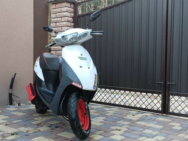 Сузуки Другая, объемом двигателя 49 л и пробегом 0 тыс. км за 20000 $, фото 1 на Automoto.ua
