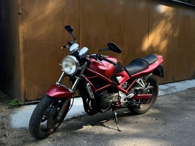 Сузукі Інша, об'ємом двигуна 0.4 л та пробігом 0 тис. км за 2100 $, фото 1 на Automoto.ua