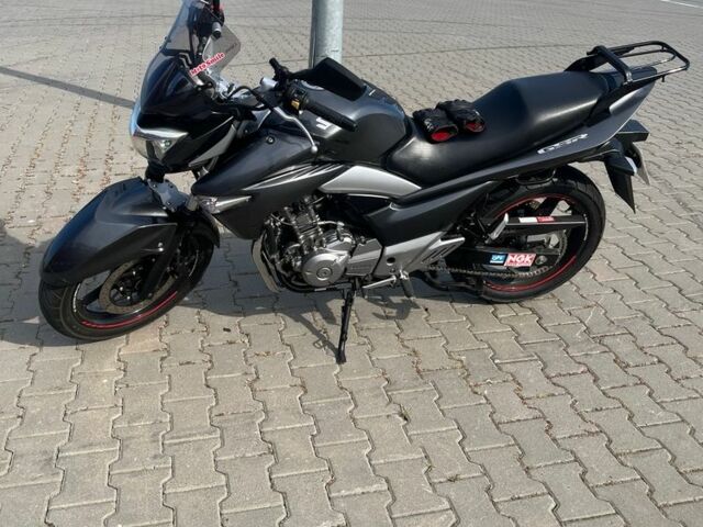 Сузукі Інша, об'ємом двигуна 0.25 л та пробігом 0 тис. км за 2400 $, фото 1 на Automoto.ua